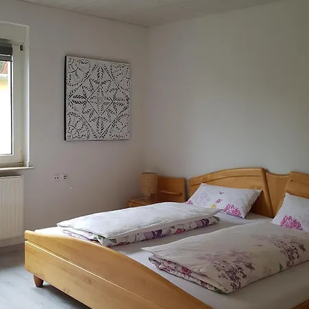 Fewo Zimmer *